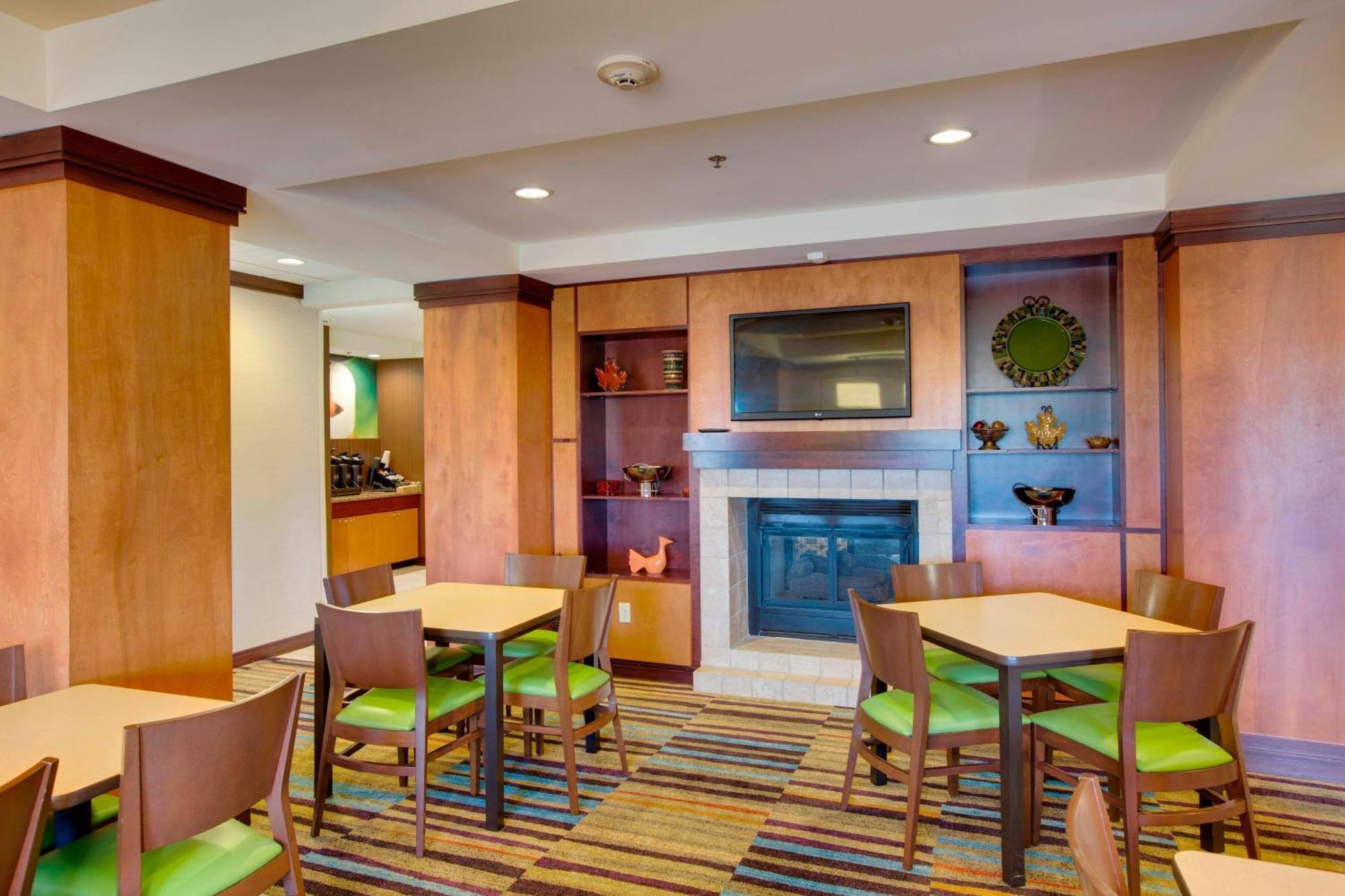 Fairfield Inn And Suites South Hill I-85 Eksteriør billede