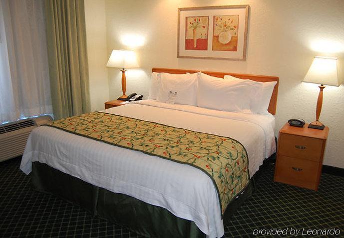 Fairfield Inn And Suites South Hill I-85 Eksteriør billede