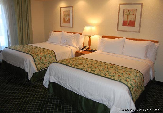 Fairfield Inn And Suites South Hill I-85 Eksteriør billede