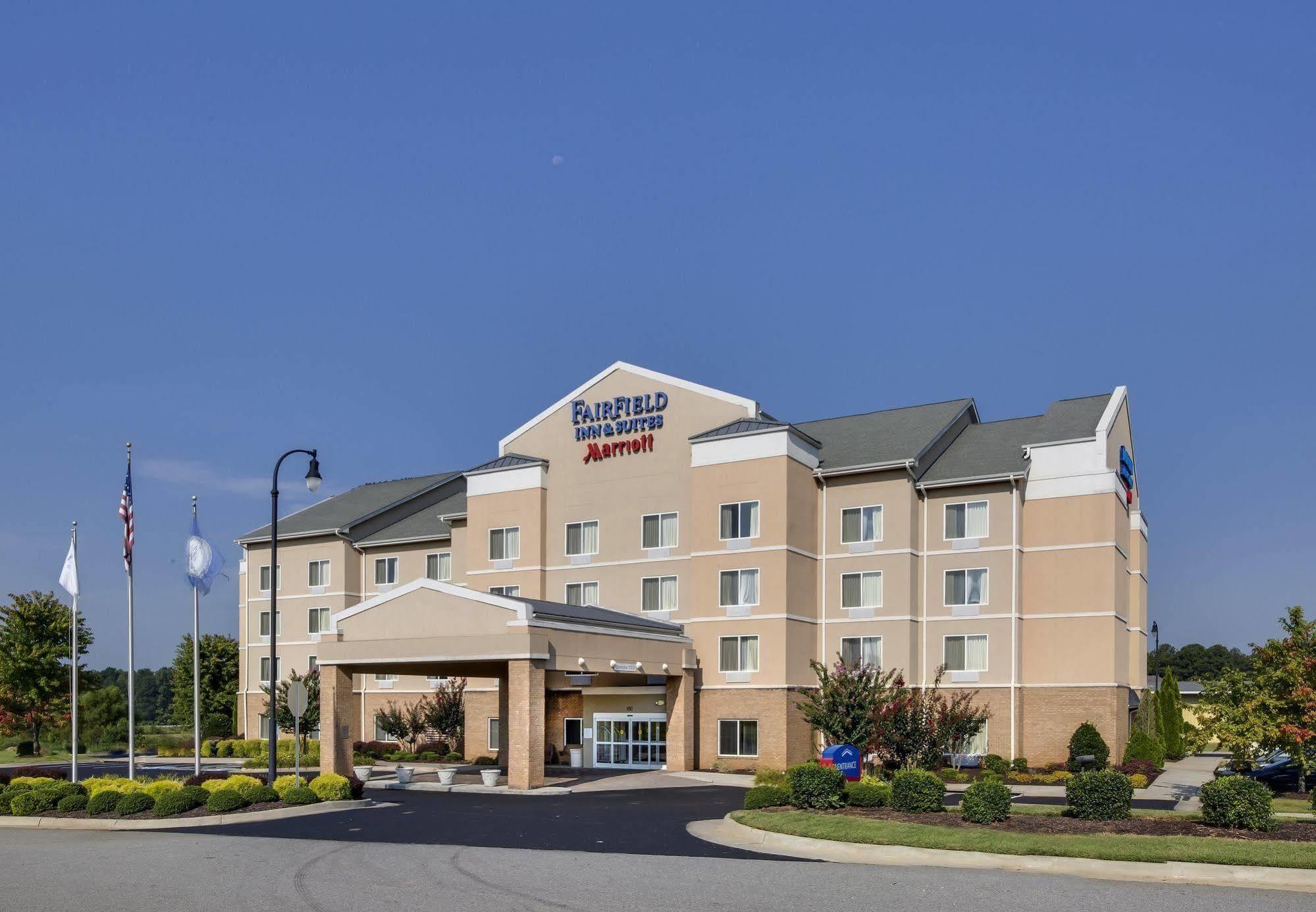 Fairfield Inn And Suites South Hill I-85 Eksteriør billede